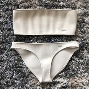 Triangl Twinnie Bikini